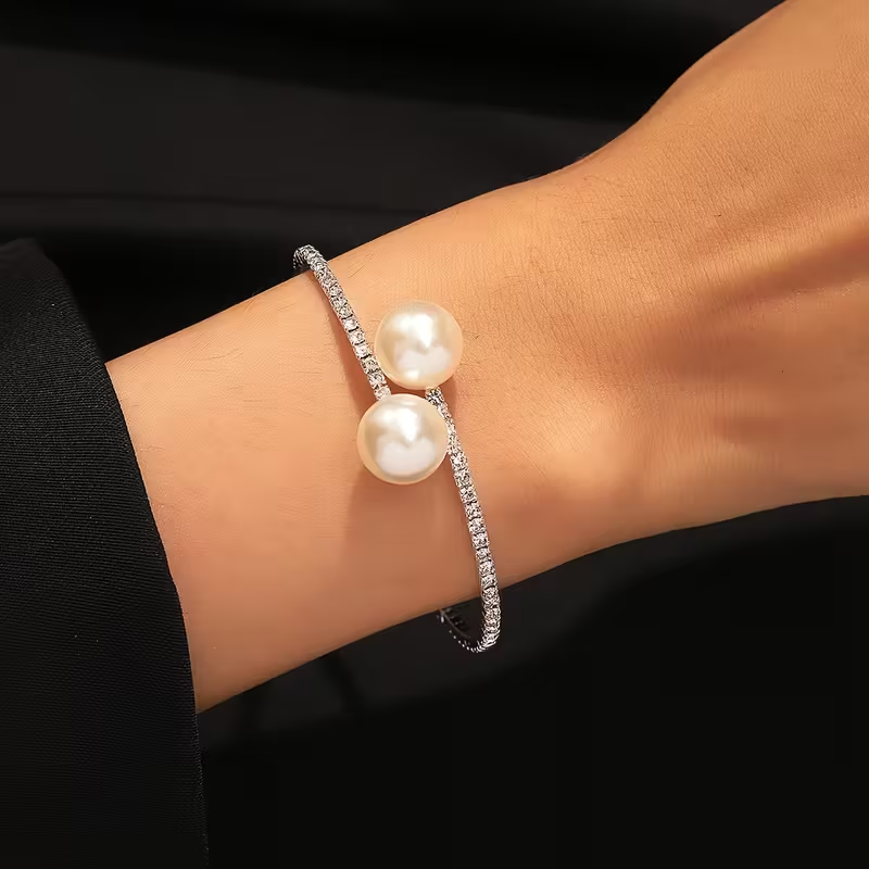 Luxury Pearl Cuff Bracelet